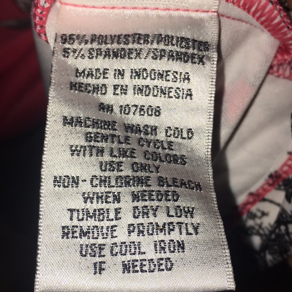 NWT floral sleeveless floral dress 👗 - Picture 2 of 4